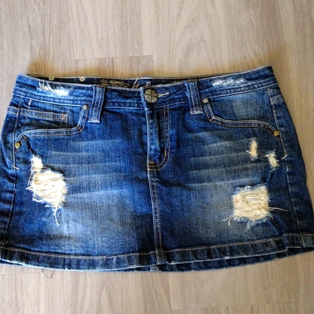 Jean mini skirt